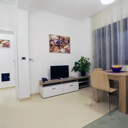 Wing Club Apartments- Center Jagodina